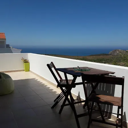 Arrifana Guest house *