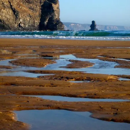 Arrifana ゲストハウス 3*