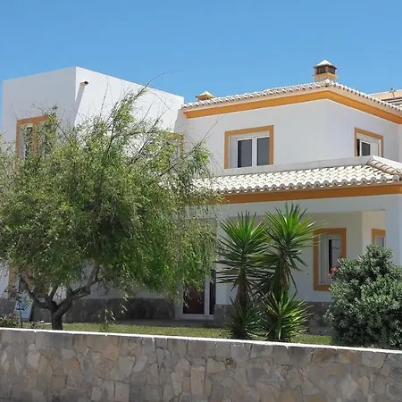 ゲストハウス Arrifana アルジェズール